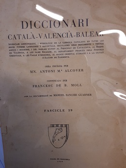 Coberta de Diccionari Català-Valencià-Balear (Fascicle 39)